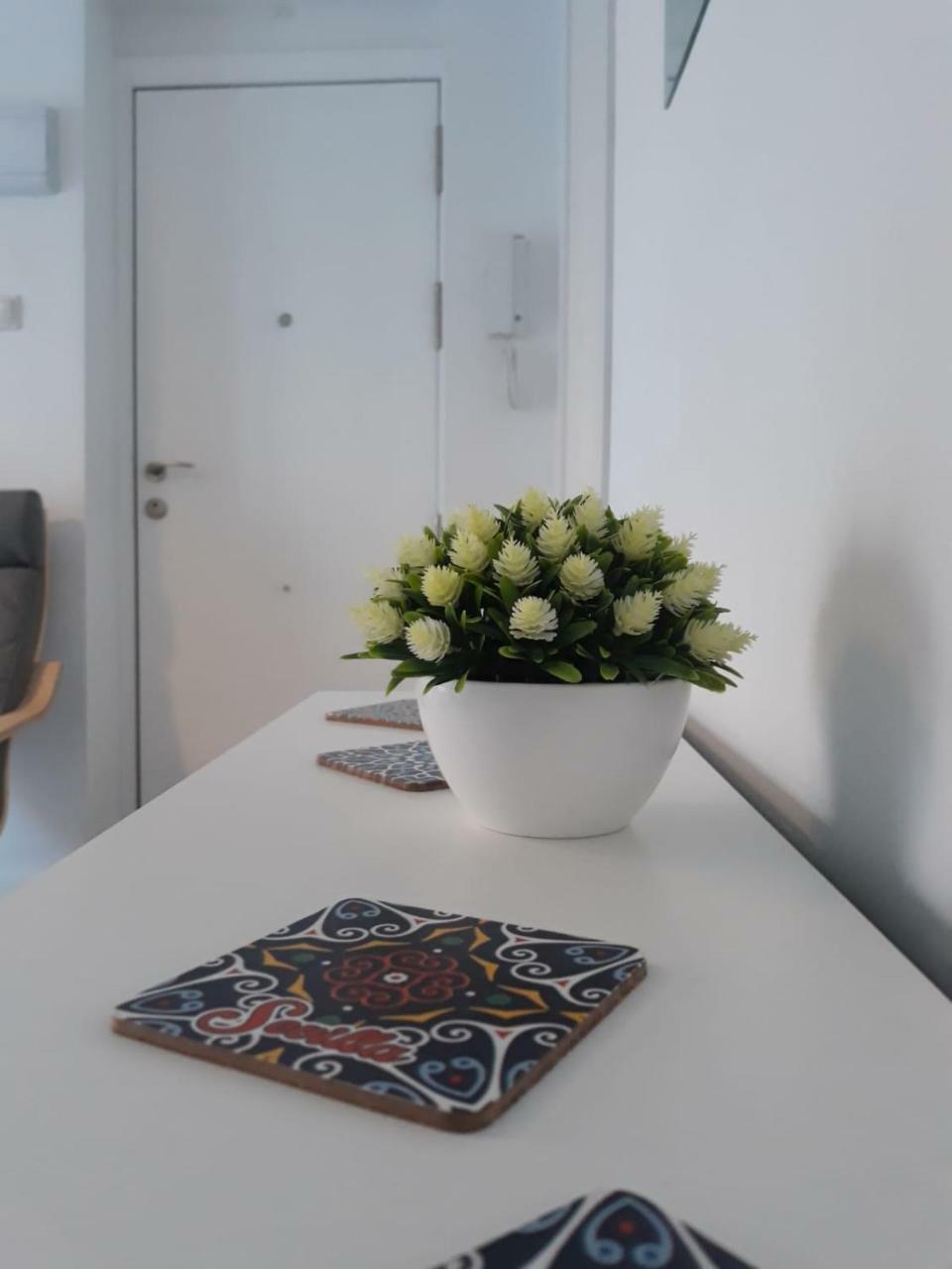 Apartamento Santa Justa Sevilla Exteriör bild